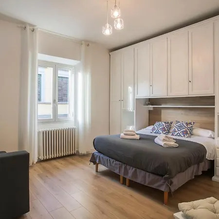 Sanzanobi In Apartman *